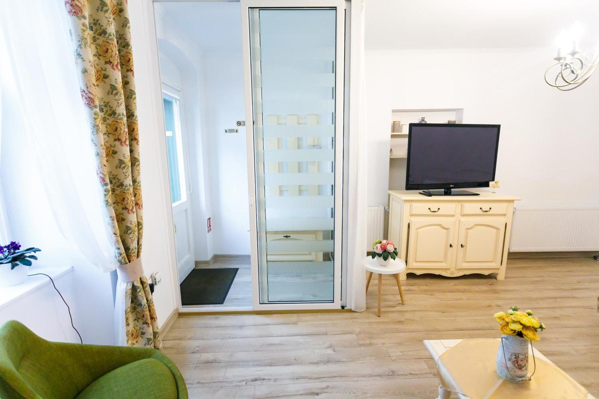 Gong Apartments Sibiu Buitenkant foto